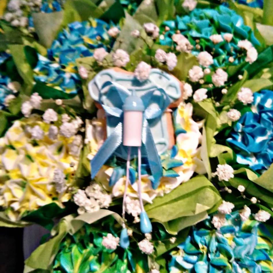 Valekas Cupcake Bouquets | 713 Ashford Oaks Dr, Altamonte Springs, FL 32714, USA | Phone: (864) 999-8201