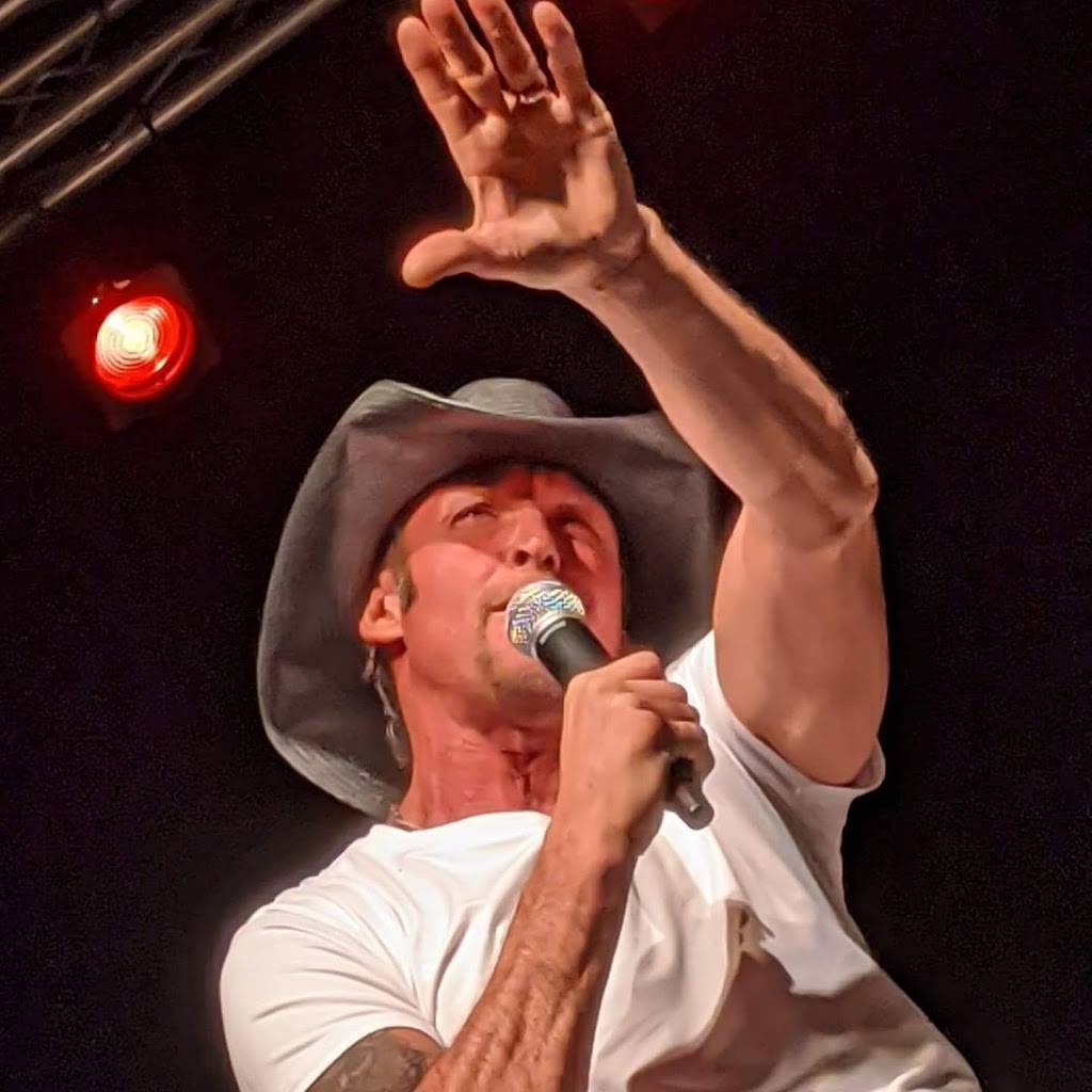 Tim McGraw Tribute | 1627 Sunvalley, Windsor, ON N9C 3R1, Canada | Phone: (519) 981-6827