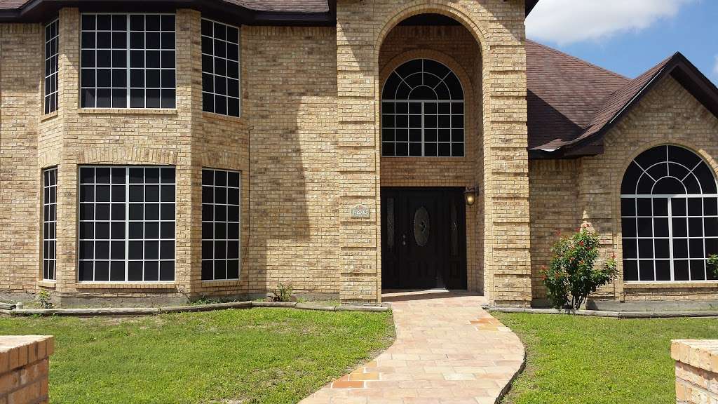 Advanced Solar Screens of Baytown/Mont Belvieu | 8724 Farm to Market Rd 3180 C-12, Baytown, TX 77523, USA | Phone: (832) 510-0929