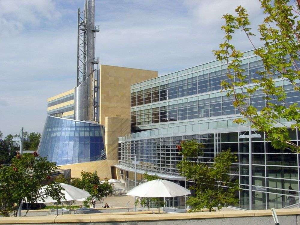 Cerner Corporation - World Headquarters Campus | 2800 Rock Creek Pkwy, Kansas City, MO 64117 | Phone: (816) 221-1024