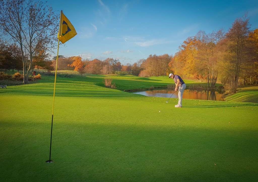 J.M Golf Coaching | Chartham Park Golf Club Ltd, Felcourt Rd, East Grinstead RH19 2JT, UK | Phone: 07595 354416