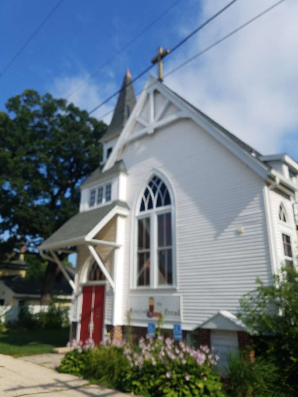 Bread of Life Charismatic Episcopal Church | 214 Grove St, Dousman, WI 53118, USA | Phone: (608) 213-0779