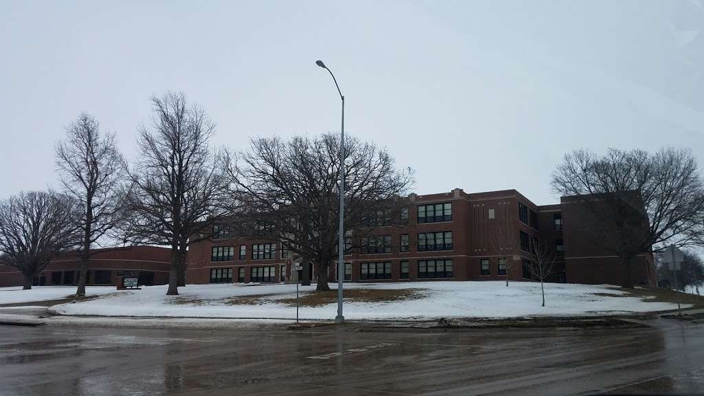 Falls City High School | 1400 Fulton St, Falls City, NE 68355, USA | Phone: (402) 245-2116