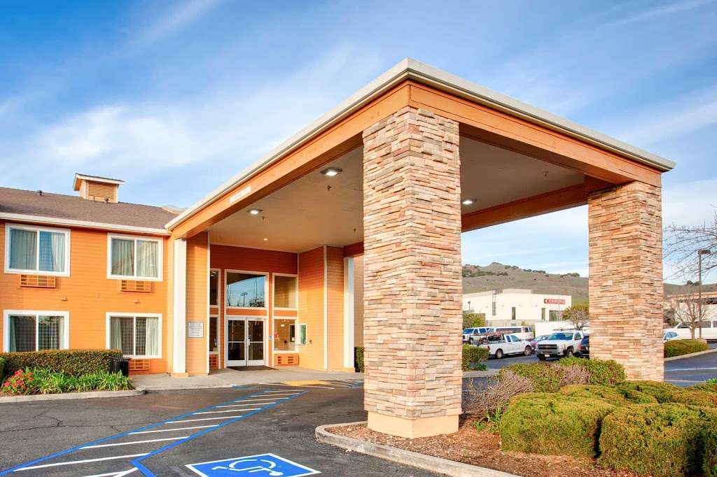 Quality Inn near Six Flags Discovery Kingdom-Napa Valley | 1185 Admiral Callaghan Ln, Vallejo, CA 94591, USA | Phone: (707) 648-1400