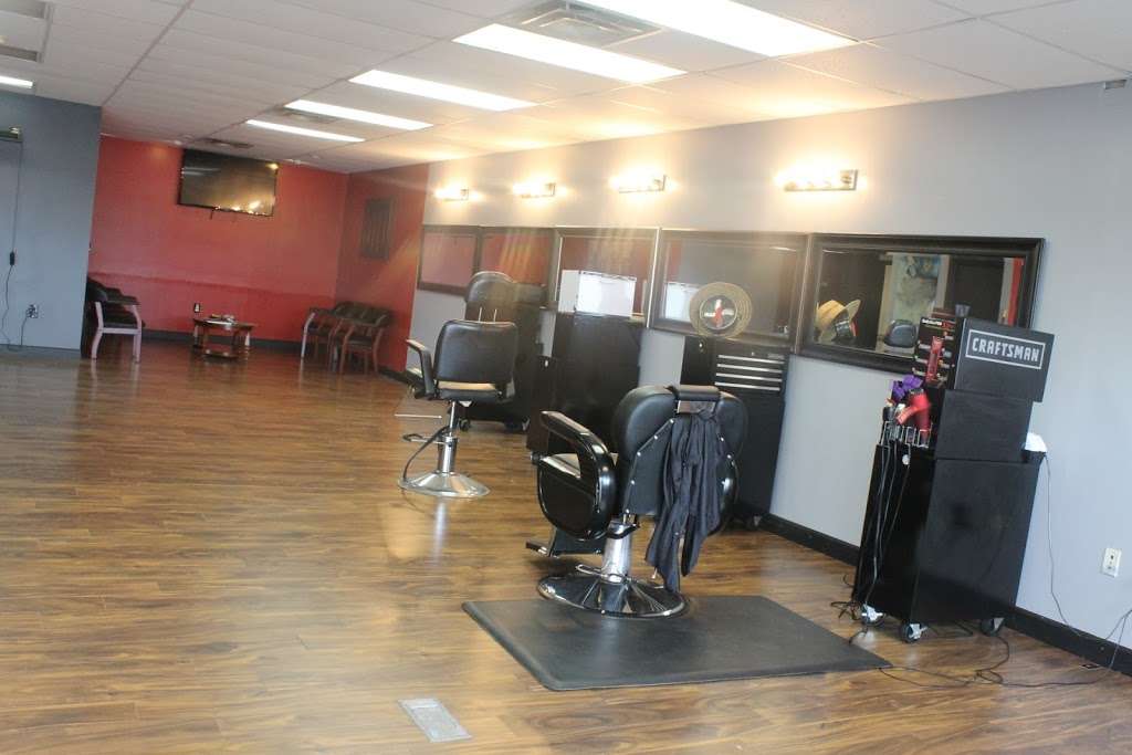 Profile Barber Club LLC | 712 Joliet St, Dyer, IN 46311 | Phone: (872) 214-5584