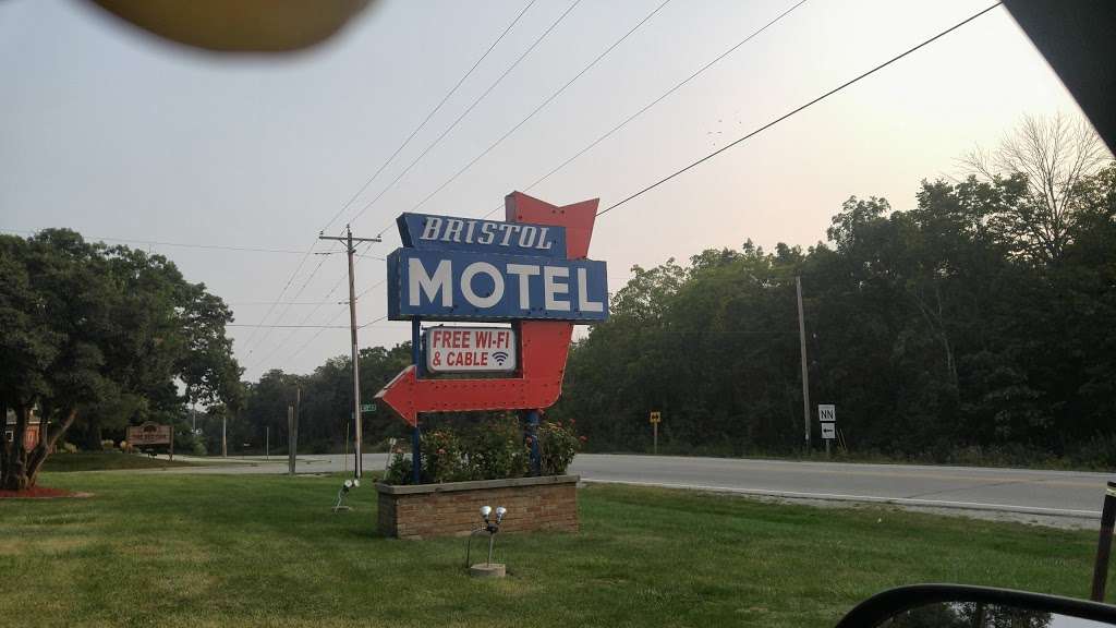 Bristol Motel | 4510 200th Ave, Bristol, WI 53104, USA | Phone: (262) 857-2396