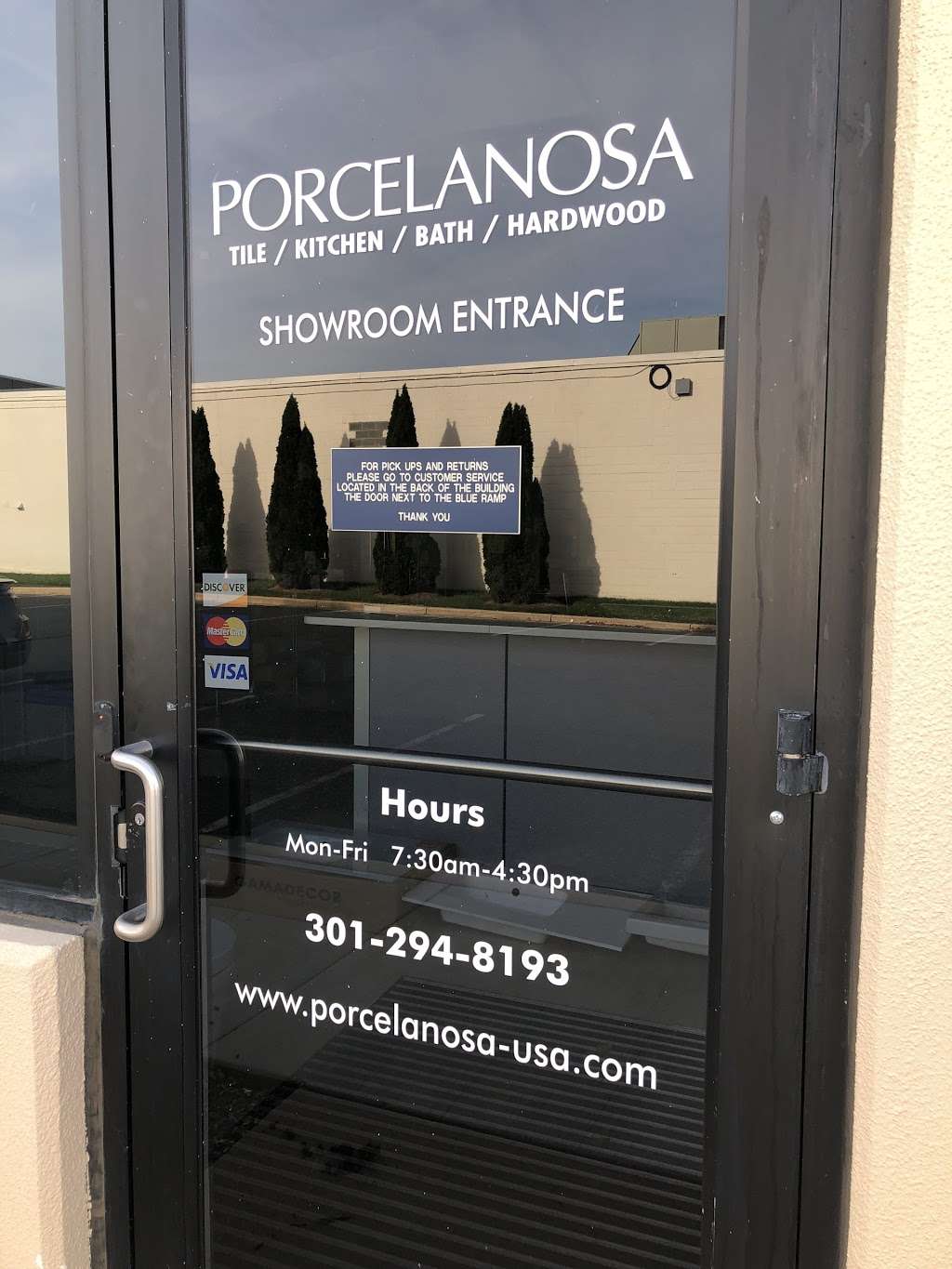 Porcelanosa Rockville - Tiles, Kitchen and Bathroom | 701 Dover Rd, Rockville, MD 20850, USA | Phone: (301) 294-8193