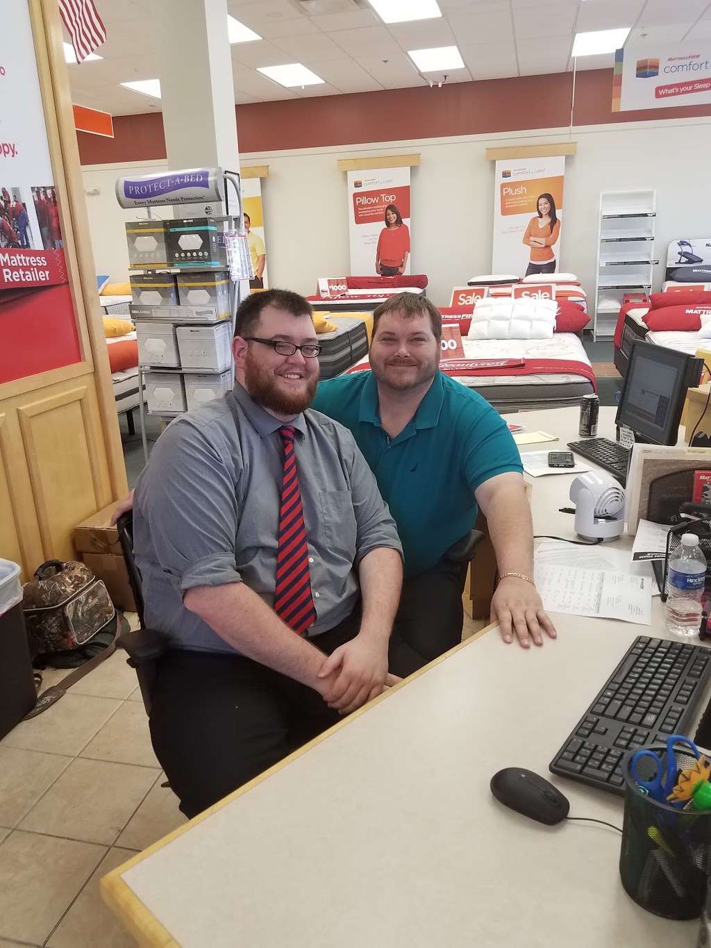 Mattress Firm Belton | 1314 E North Ave, Belton, MO 64012, USA | Phone: (816) 322-3605