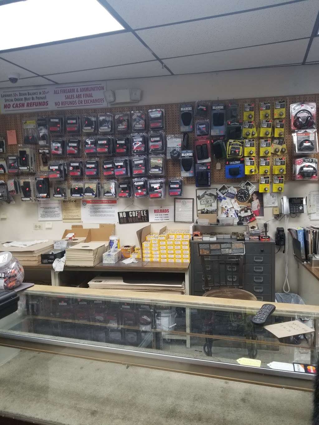 Sporting Arms & Supply | 14216 S Western Ave, Posen, IL 60469, USA | Phone: (708) 371-9933
