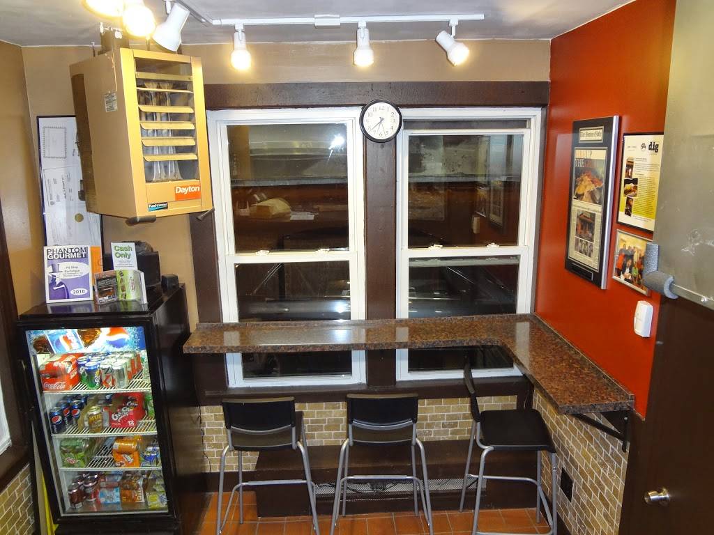 Pit Stop Barbecue | 888 Morton St A, Mattapan, MA 02126, USA | Phone: (617) 436-0485