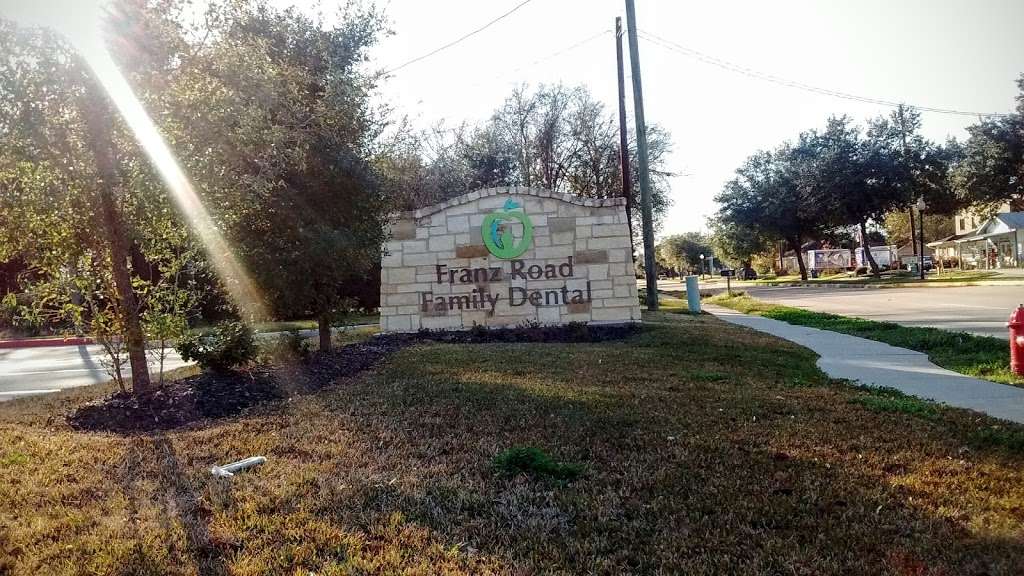 Franz Road Family Dental | 5523 Franz Rd, Katy, TX 77493 | Phone: (281) 769-5499