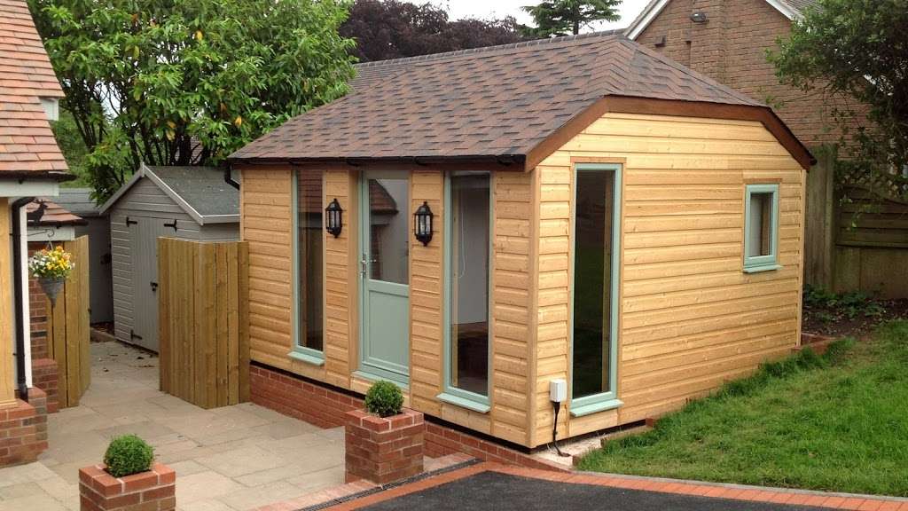 Gembuild Garden Offices | Horne Court Manor Farm, Horne Ct Hill, Horne, Horley RH6 9LB, UK | Phone: 0800 096 5466