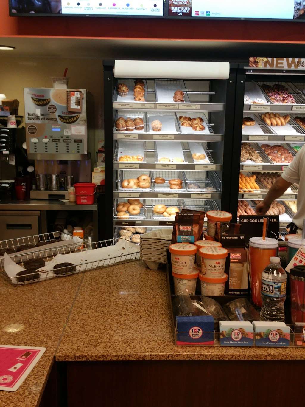 Dunkin Donuts | 8600 Washington Blvd, Jessup, MD 20794, USA | Phone: (301) 490-4402