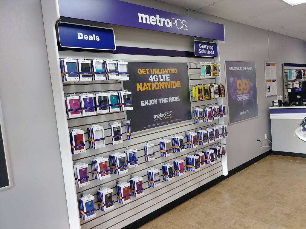 Metro by T-Mobile | 9029 4th St N, St. Petersburg, FL 33702, USA | Phone: (727) 577-5778