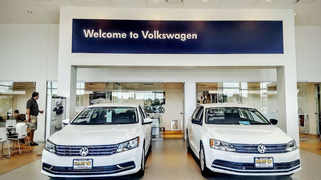 Fox Valley Volkswagen St. Charles | 4050 E Main St, St. Charles, IL 60174 | Phone: (630) 231-9900