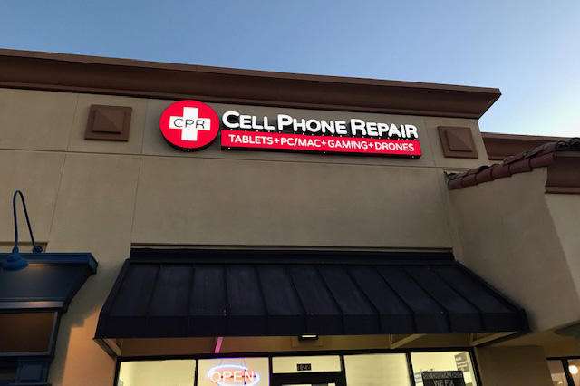 CPR Cell Phone Repair Scottsdale North | 15689 N Hayden Rd Suite 126, Scottsdale, AZ 85260, USA | Phone: (480) 499-5218