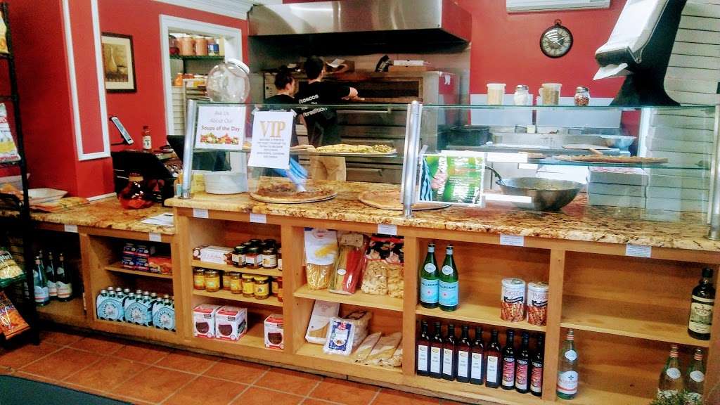 Toscos Italian Delight | 301 Main St, Red Hill, PA 18076 | Phone: (215) 541-2308