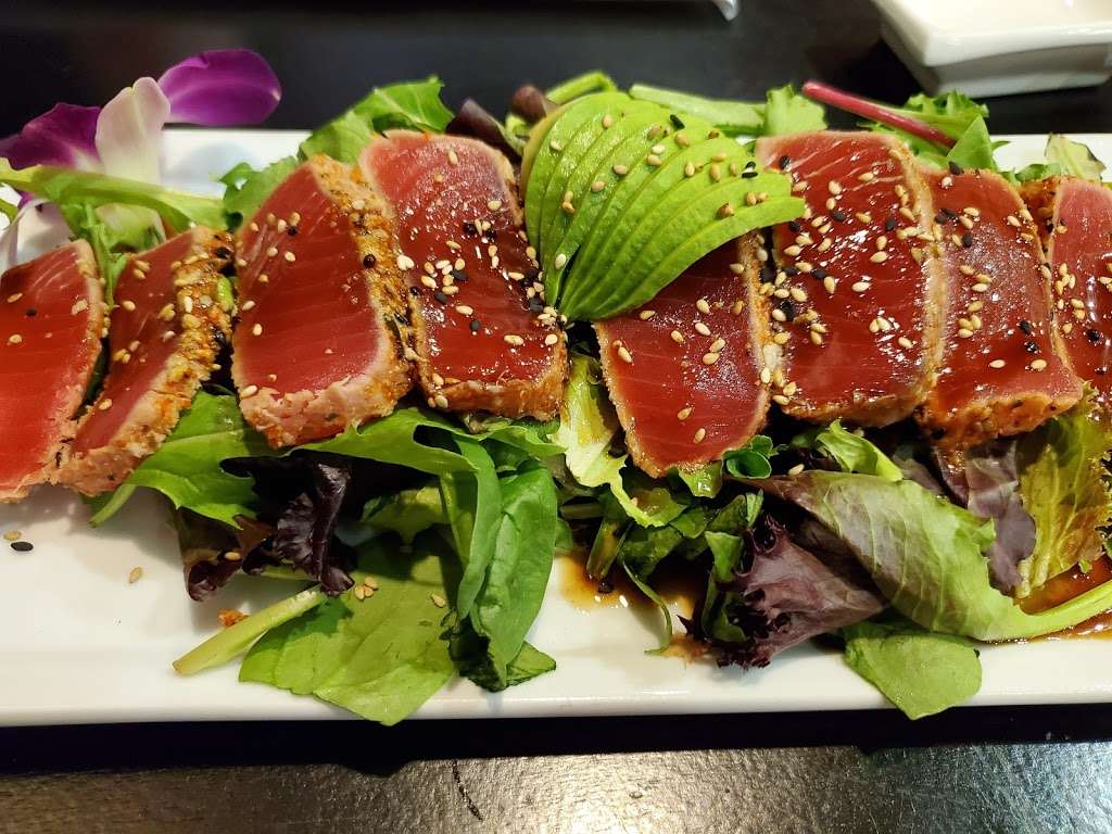 Ika Sushi & Grill | 2322 Proctor Valley Rd, Chula Vista, CA 91914, USA | Phone: (619) 941-2133