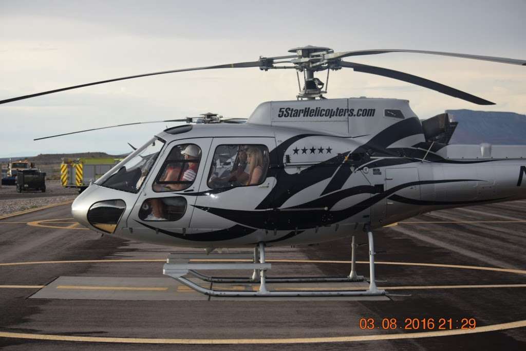 5 Star Las Vegas Helicopter Tours | 4511 W Cheyenne Ave #101, North Las Vegas, NV 89032, USA | Phone: (702) 565-7827
