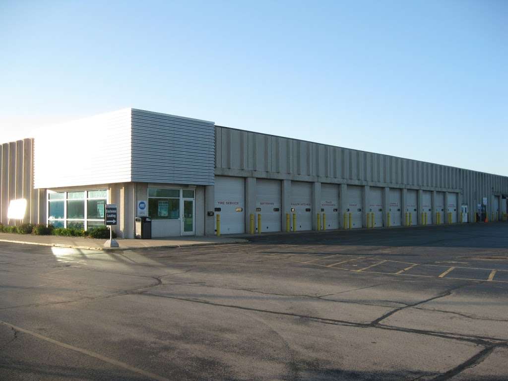 Blains Farm & Fleet - Tires & Auto Service Center | 501 W Rawson Ave, Oak Creek, WI 53154, USA | Phone: (414) 764-7098