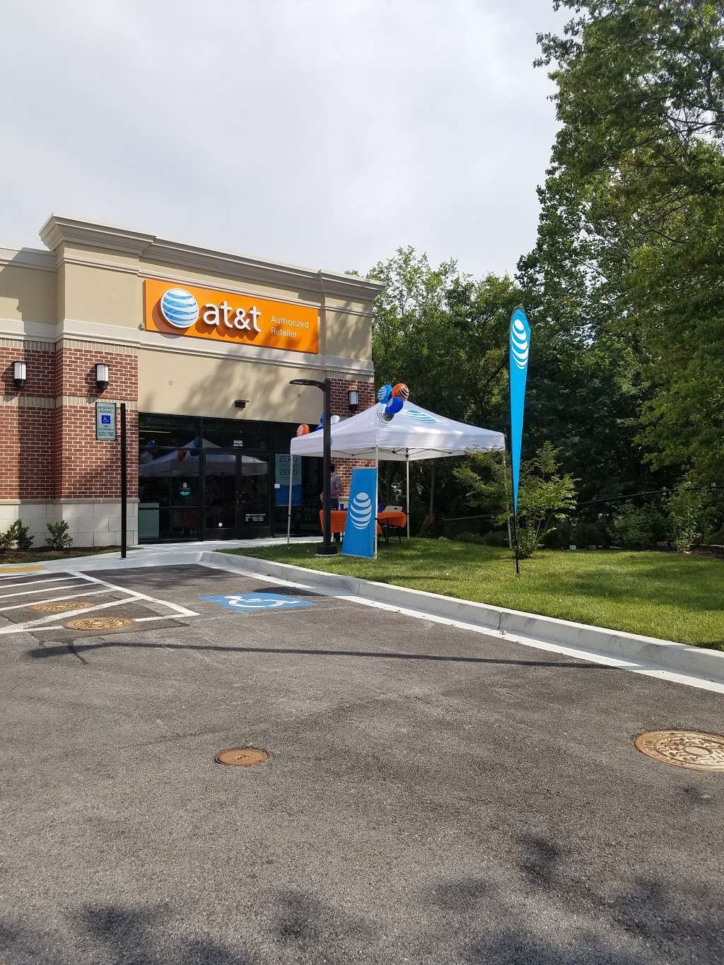 AT&T Store | 9525 Baltimore National Pike, Ellicott City, MD 21042 | Phone: (443) 325-5509