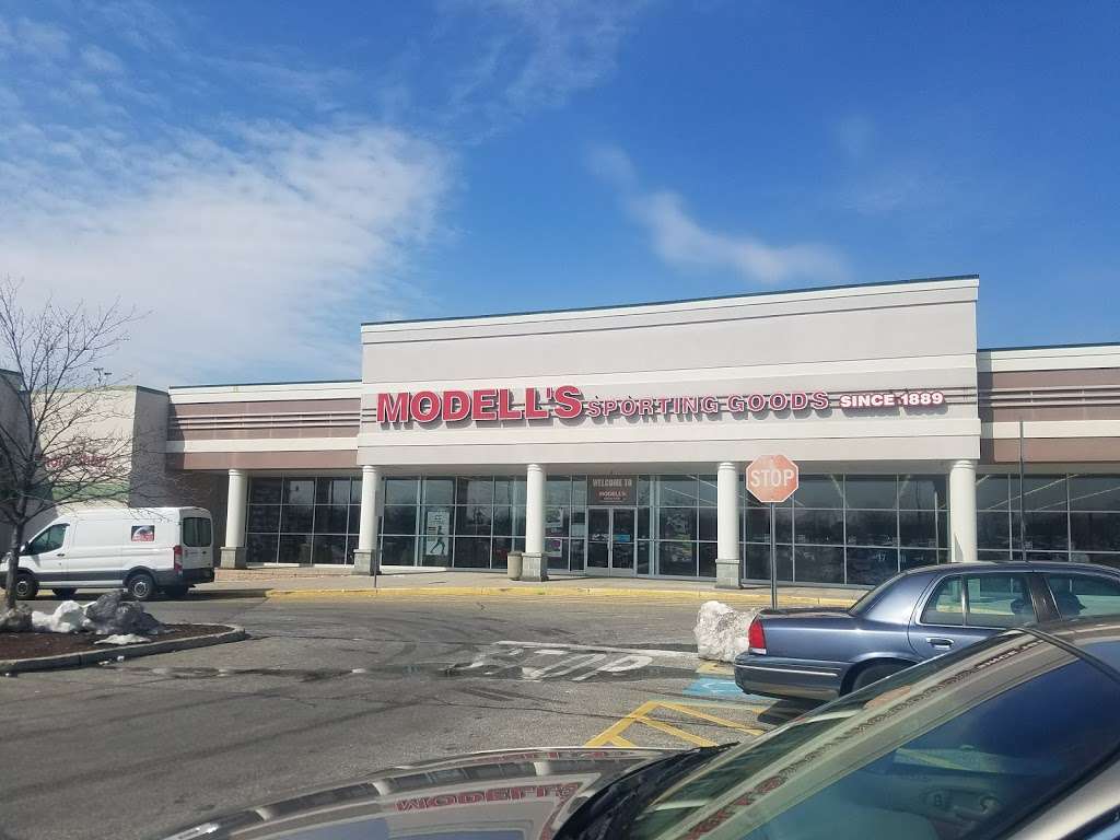 Modells Sporting Goods | 2501 US-130, Cinnaminson, NJ 08077 | Phone: (856) 786-7770