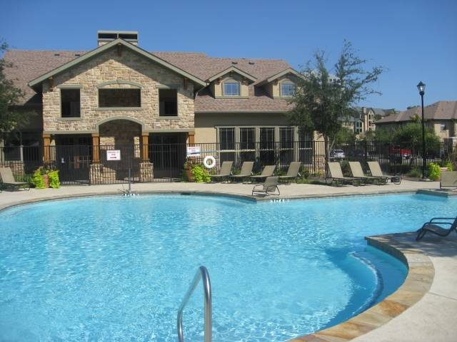 Stone Lake Apartments | 2651 Stone Lake Dr, Grand Prairie, TX 75050, USA | Phone: (682) 276-2415