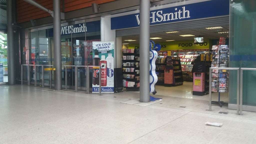 WHSmith | North Greenwich Railway Station, Blackwall Road, London SE10 0PH, UK | Phone: 020 8858 4371