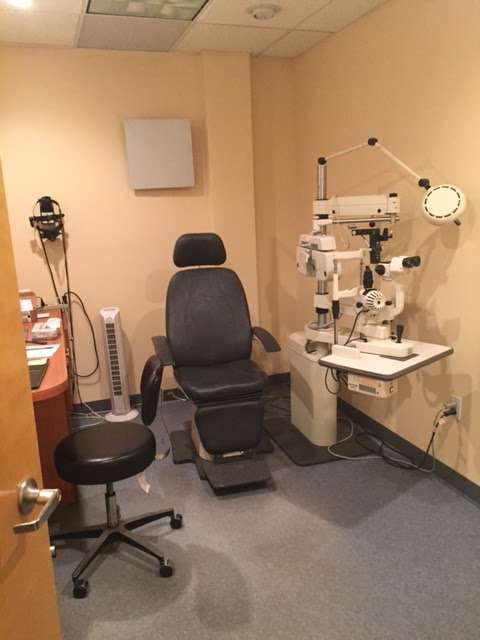 The Diamond Vision Laser Center of Long Island | 1101 Stewart Ave #103, Garden City, NY 11530, USA | Phone: (516) 495-9923