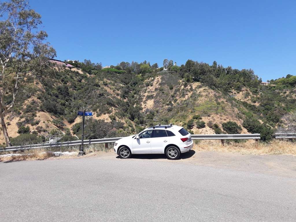 Franklin Canyon Orange Grove | 1300 N Beverly Dr, Beverly Hills, CA 90210, USA | Phone: (310) 472-1990