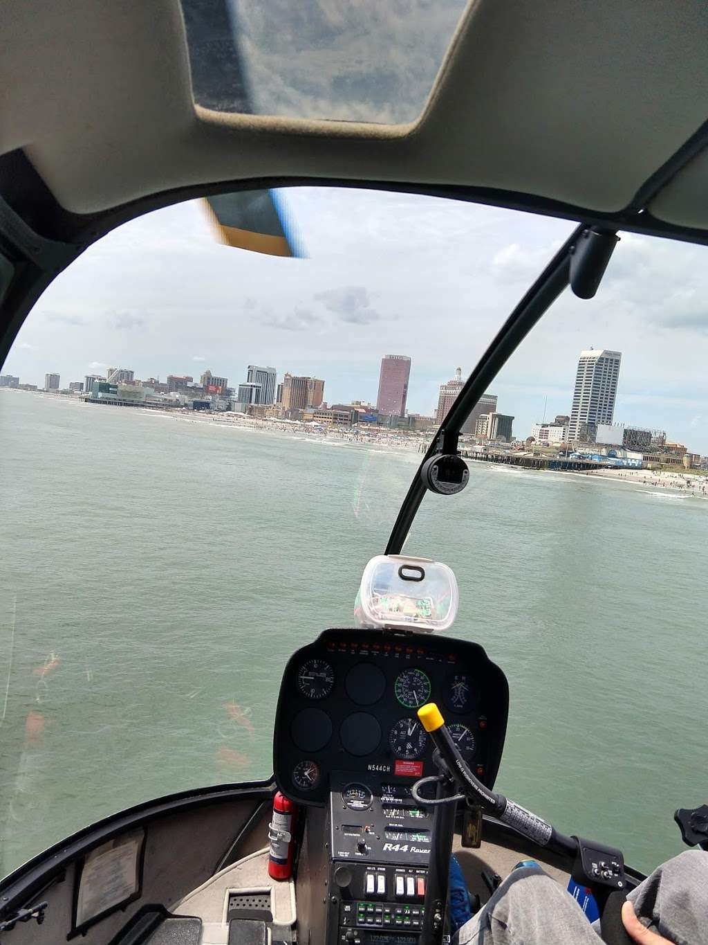 Steel Pier Helicopters | 1000 Boardwalk, Atlantic City, NJ 08401 | Phone: (732) 245-3306