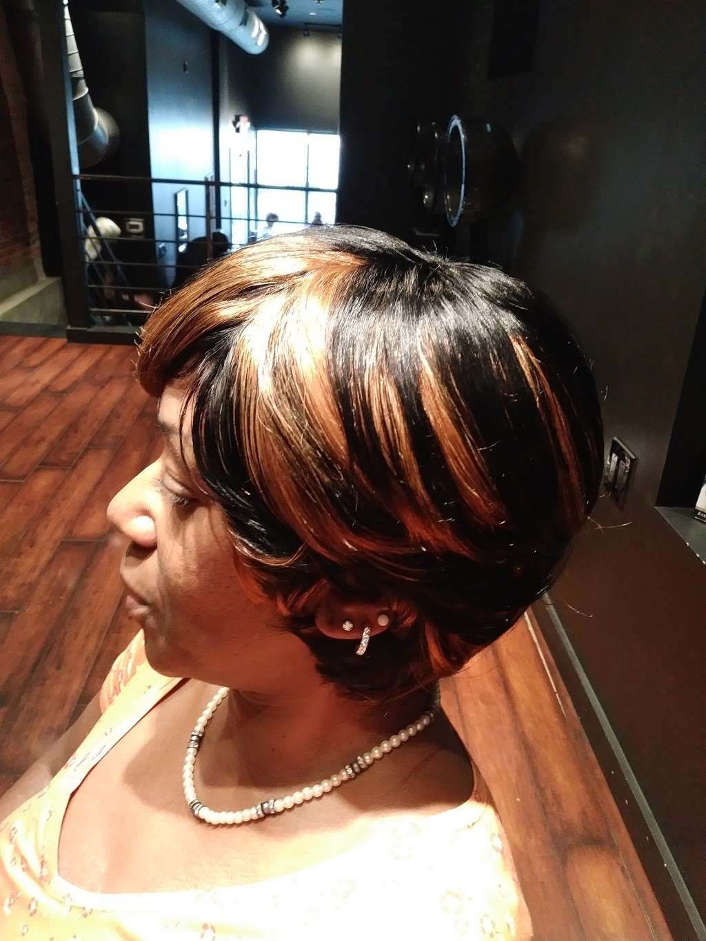 The Weave Bar | 444 S 52nd St, Philadelphia, PA 19143, USA | Phone: (215) 476-4247