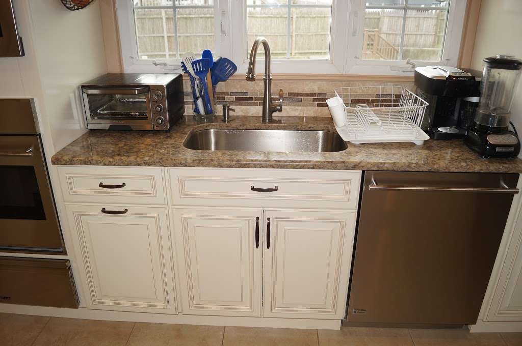 Customers Kitchen & Bath | 252-02 Rockaway Blvd, Rosedale, NY 11422 | Phone: (718) 276-3111