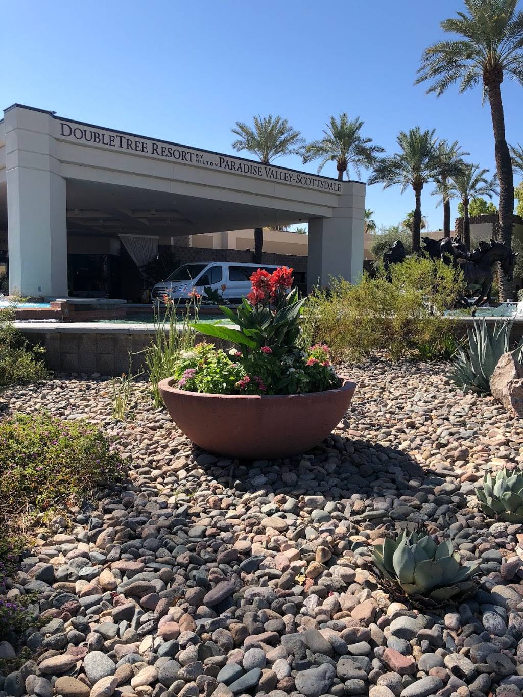 Budget Car Rental | 5401 N Scottsdale Rd, Scottsdale, AZ 85250, USA | Phone: (480) 563-2271