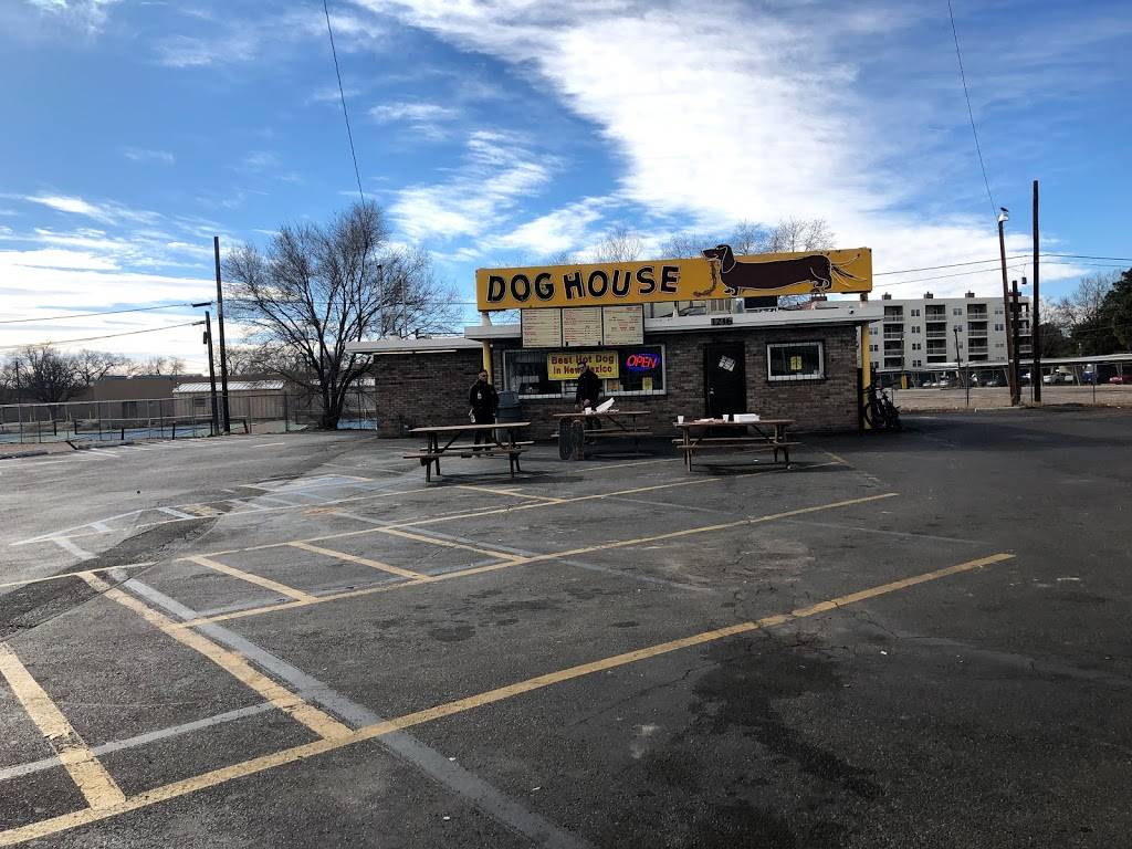 Dog House Drive In | 1216 Central Ave NW, Albuquerque, NM 87102, USA | Phone: (505) 243-1019