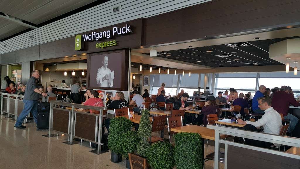Wolfgang Puck Express | 7800 Col. H. Weir Cook Memorial Dr, Indianapolis, IN 46241 | Phone: (317) 241-6224