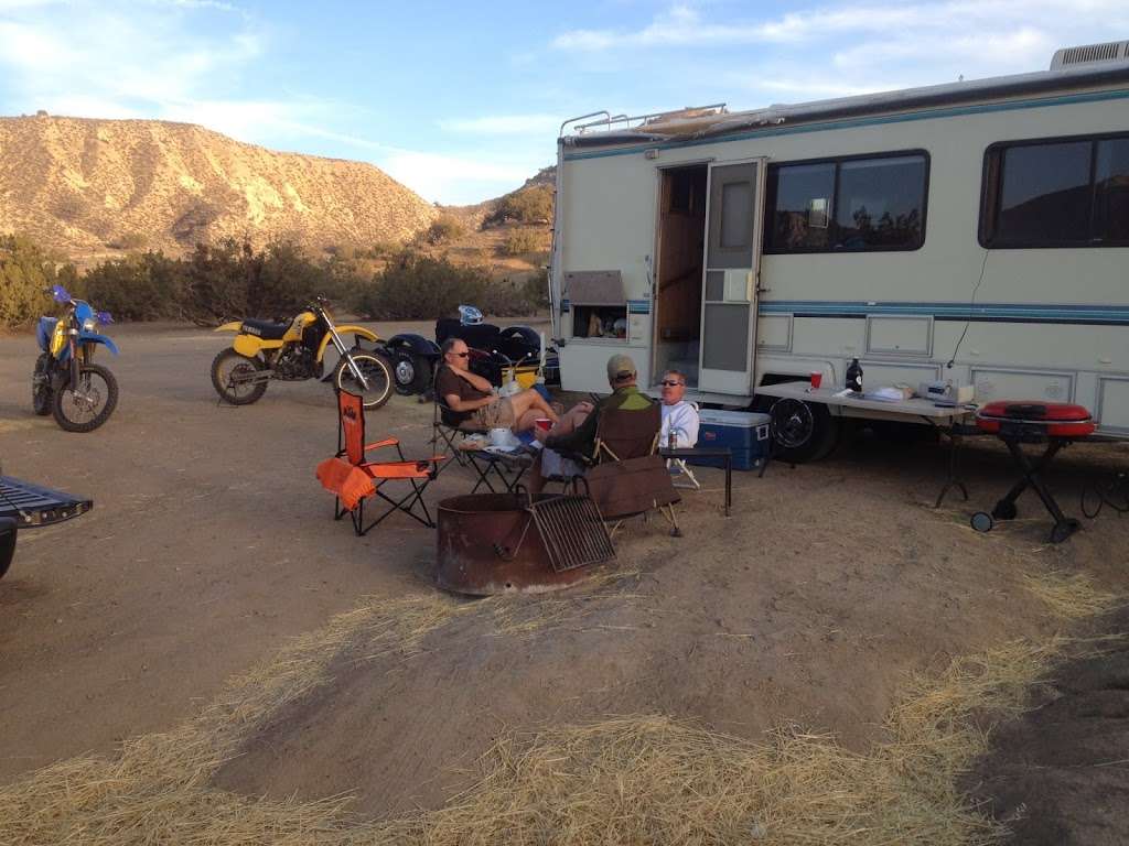 Ballinger Campground | 1269 Ballinger Canyon Rd, Maricopa, CA 93252, USA | Phone: (805) 434-1996