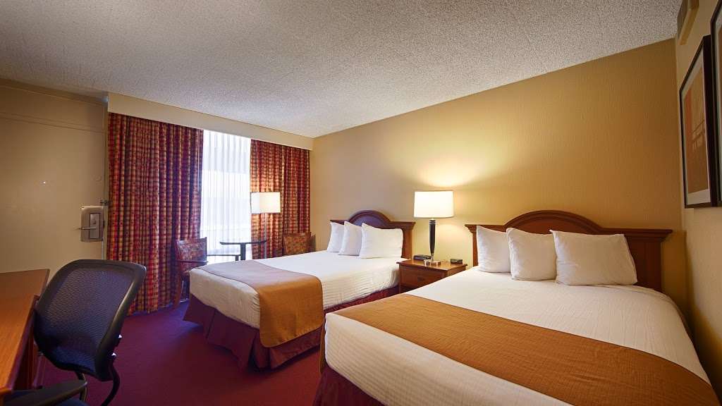 West Gate Inn Nyack | 26 NY-59, Nyack, NY 10960, USA | Phone: (845) 358-8100