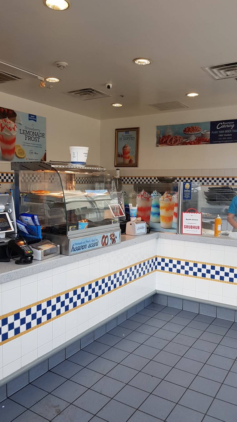 Auntie Annes | 7642 W Reno Ave Suite D - 482, Oklahoma City, OK 73128, USA | Phone: (405) 896-0869