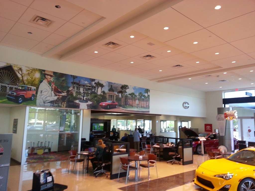 Parks Toyota of DeLand | 1701 S Woodland Blvd, DeLand, FL 32720, USA | Phone: (386) 734-2184