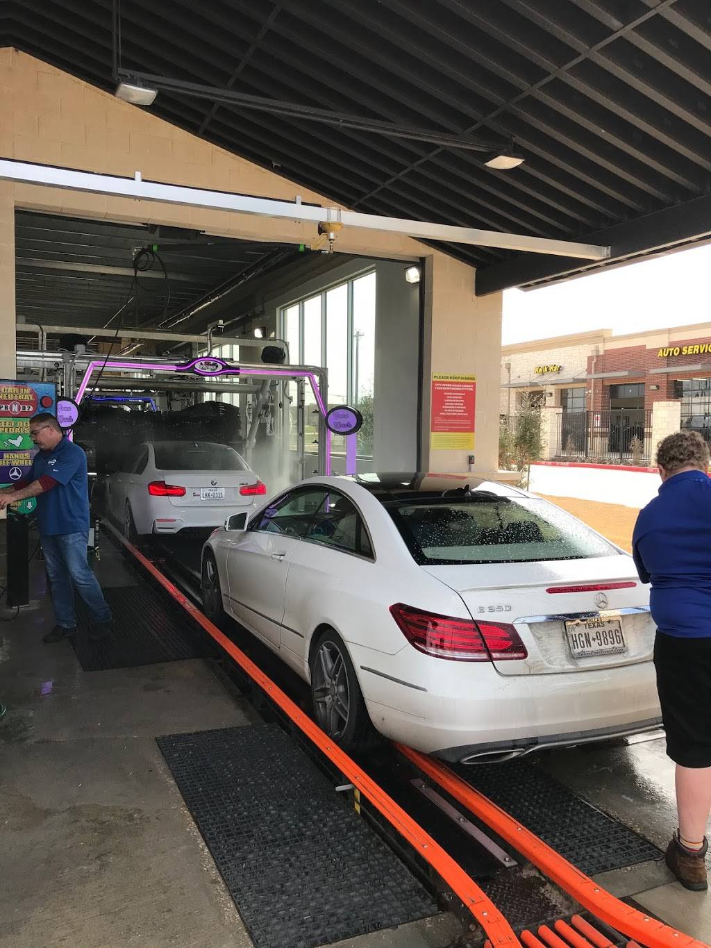 City Speed Wash Car Wash | 8870 Stacy Rd, McKinney, TX 75070, USA | Phone: (214) 592-0677