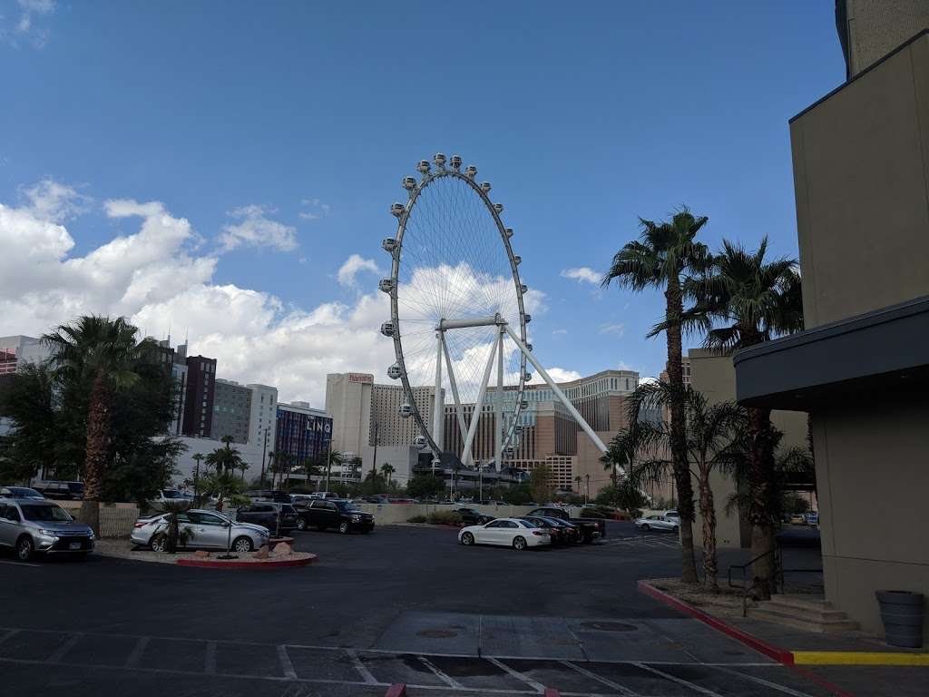 Westin Parking Garage | 4041-4061 Koval Ln, Las Vegas, NV 89109, USA