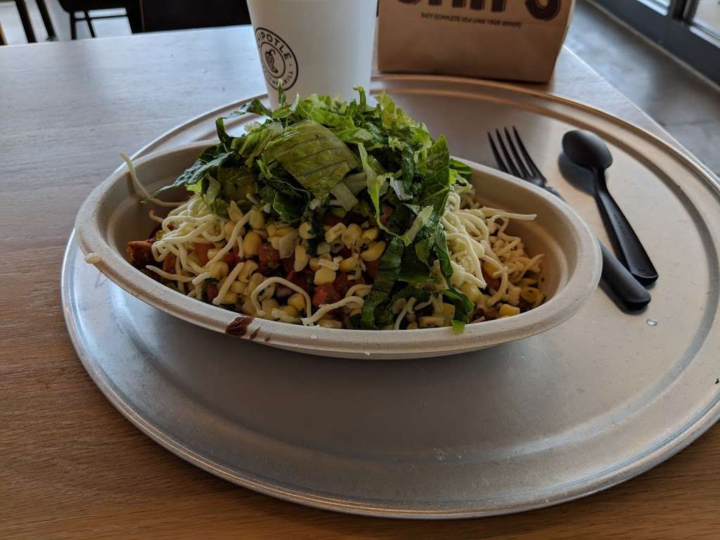 Chipotle Mexican Grill | 1075L W Baltimore Pike, Media, PA 19063, USA | Phone: (610) 566-2062