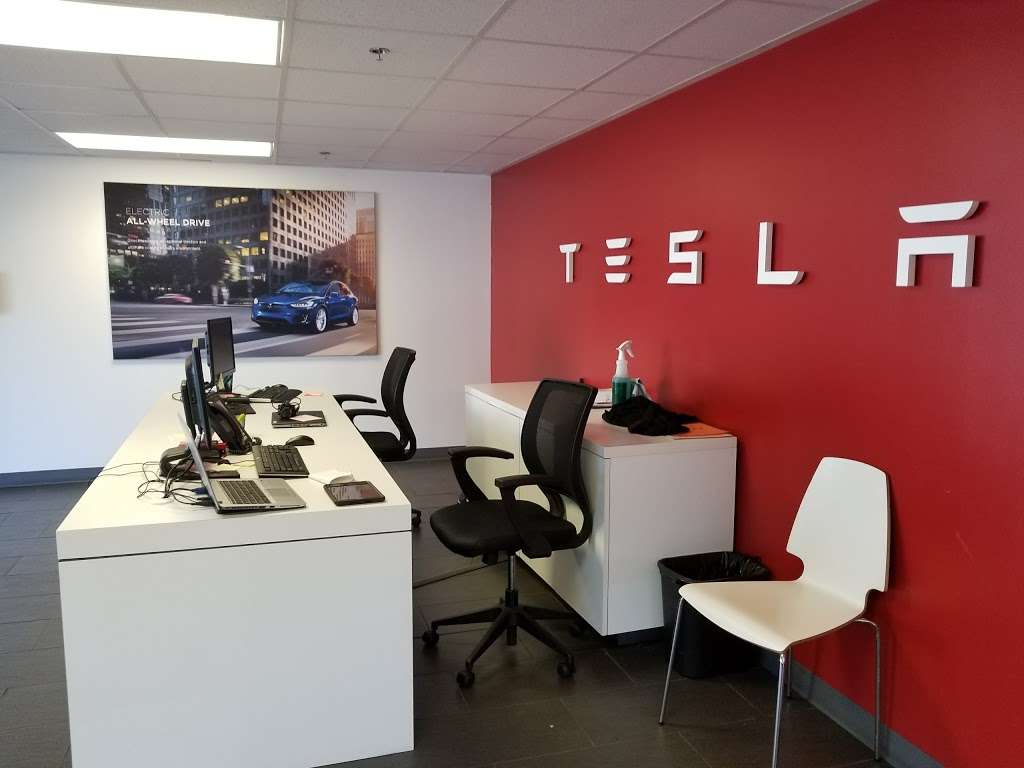 Tesla | 5840 W Centinela Ave, Los Angeles, CA 90045 | Phone: (310) 649-5463