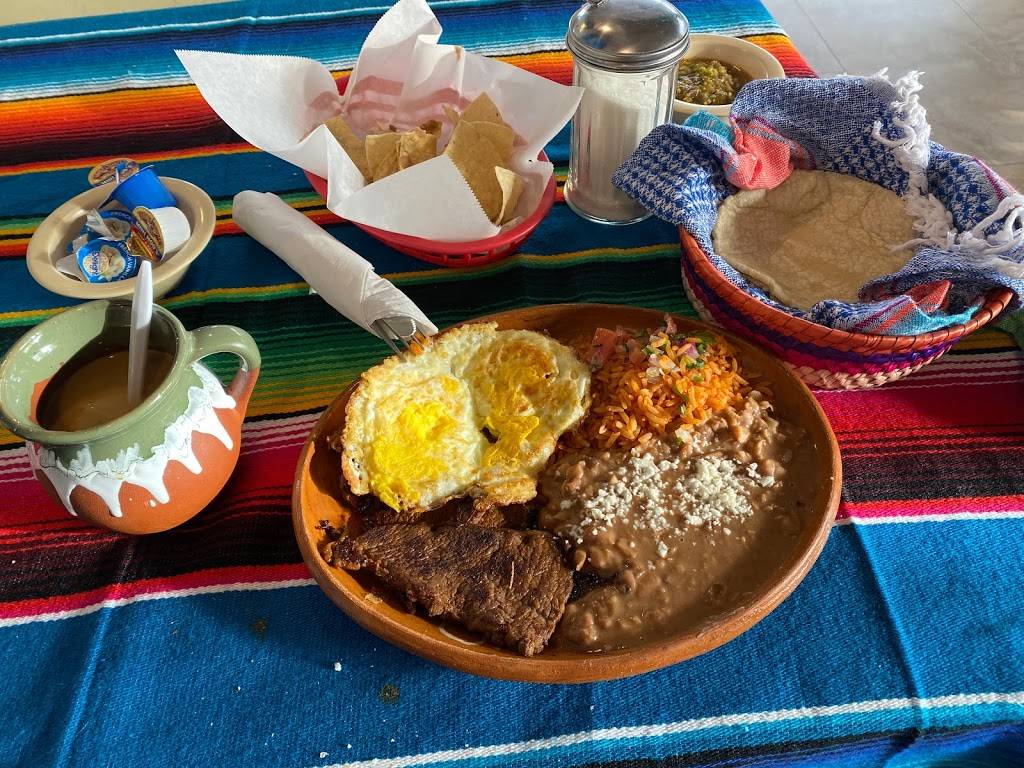 Cantarito Mexican Grill | 2300 Pacific Coast Hwy, Long Beach, CA 90804, USA | Phone: (562) 494-5597