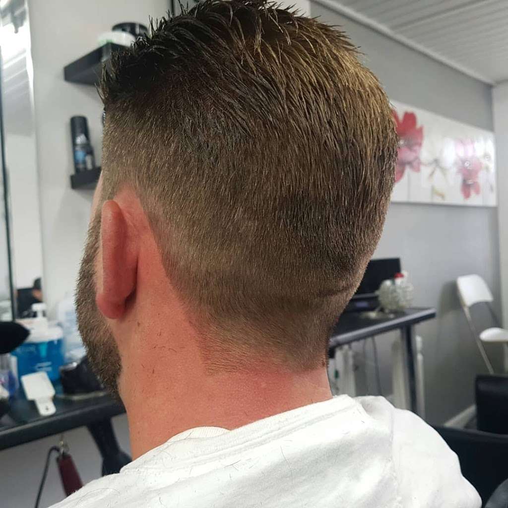 Fresh Head Barber Shop | Theobalds Park Rd, Enfield EN2 9DG, UK | Phone: 07380 440215