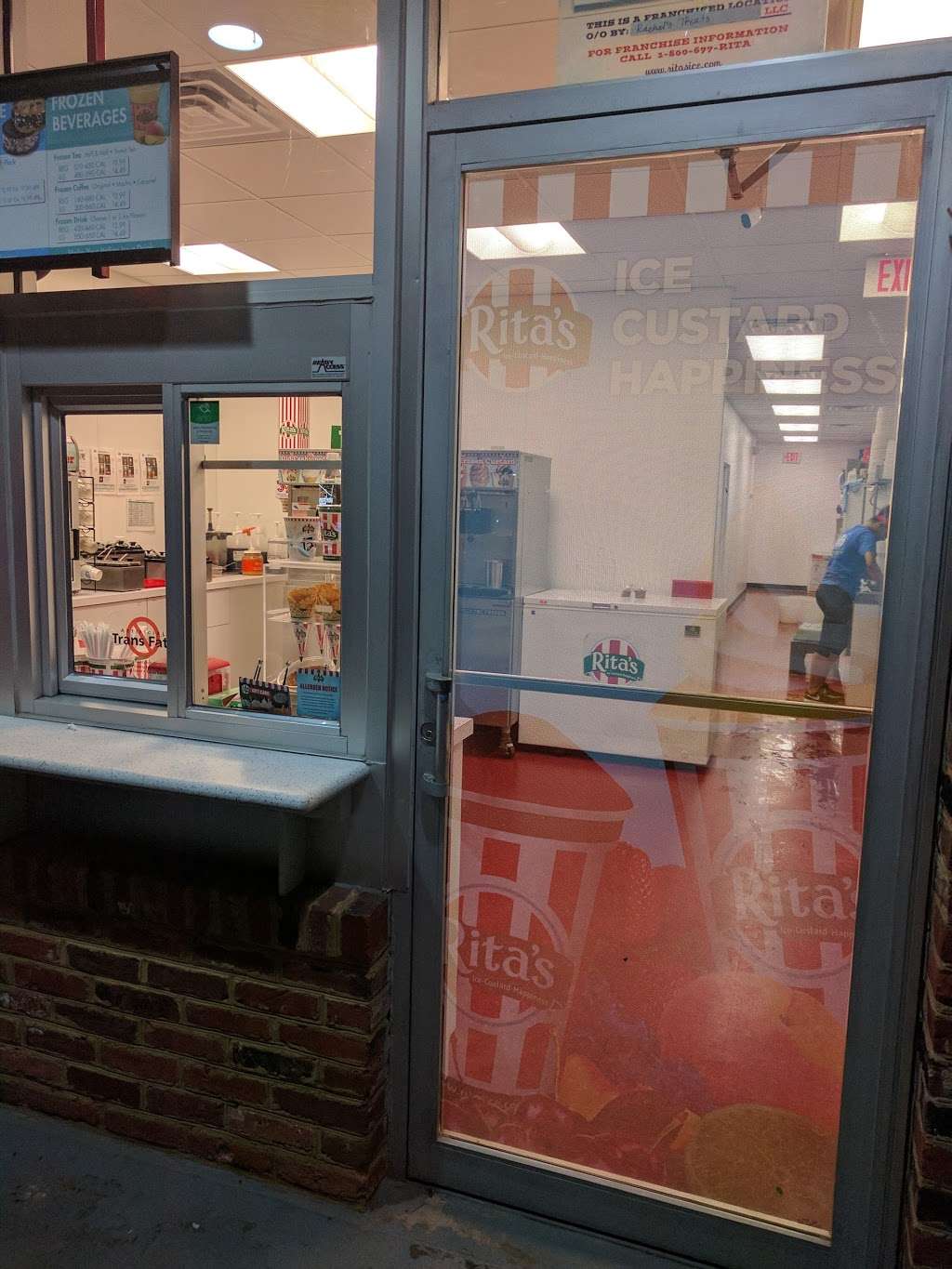 Ritas Italian Ice & Frozen Custard | 7211 Muncaster Mill Rd, Derwood, MD 20855, USA | Phone: (240) 690-4998