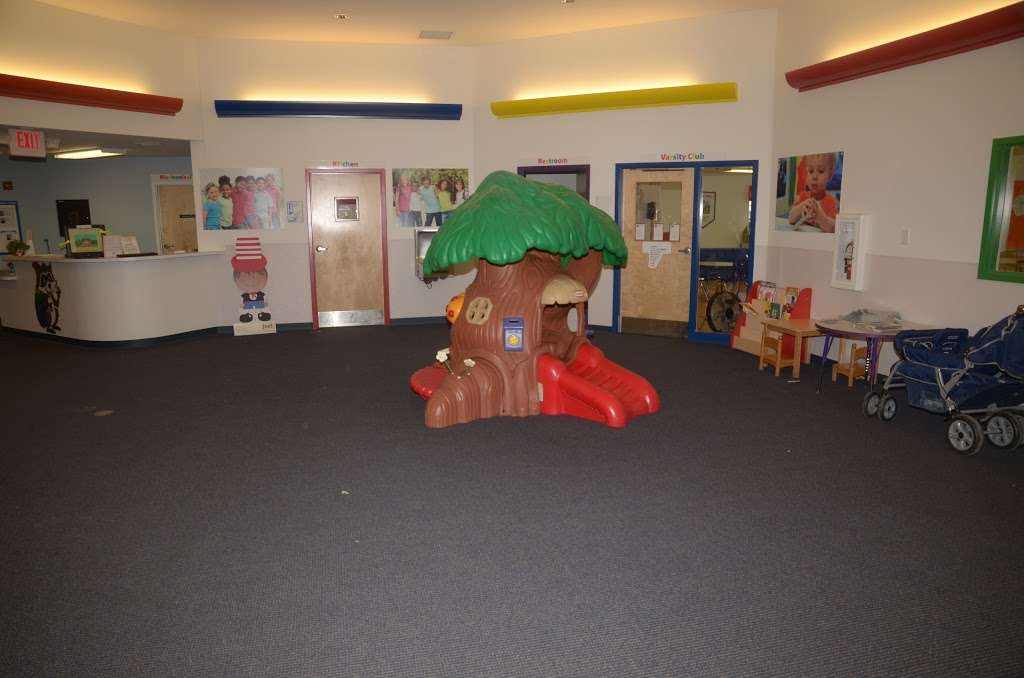 Rainbow Child Care Center of Greenwood | 3438 Smith Valley Rd, Greenwood, IN 46142, USA | Phone: (317) 885-5900