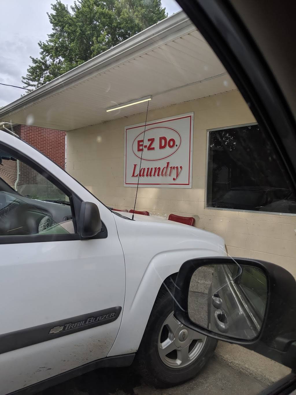 EZ-Do Laundromat | Walnut St, Chillicothe, MO 64601, USA