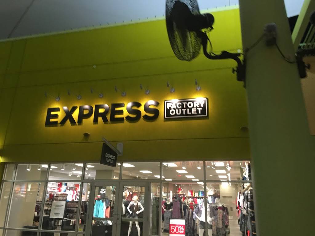 Express Factory Outlet | 7628 W Reno Ave, Oklahoma City, OK 73127, USA | Phone: (405) 730-8802